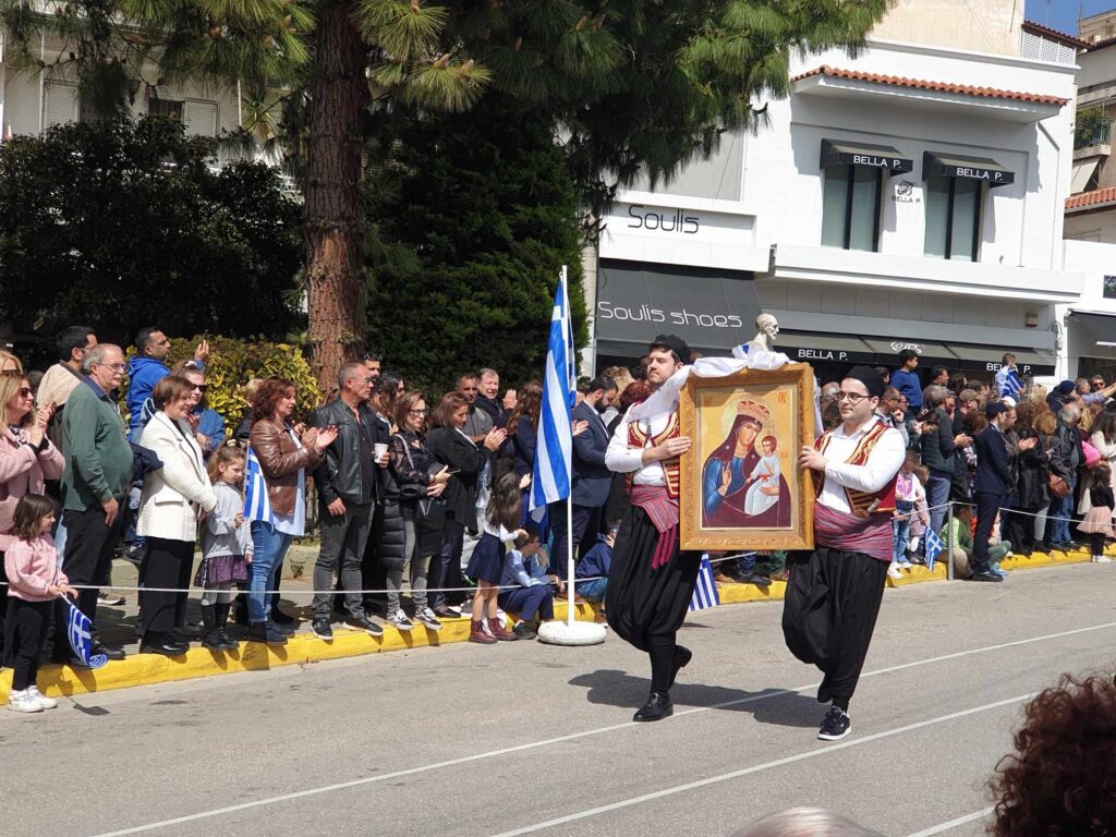 Νέα Ιωνία: Λαμπρή παρέλαση στη λεωφόρο Ηρακλείου για την εθνική επέτειο