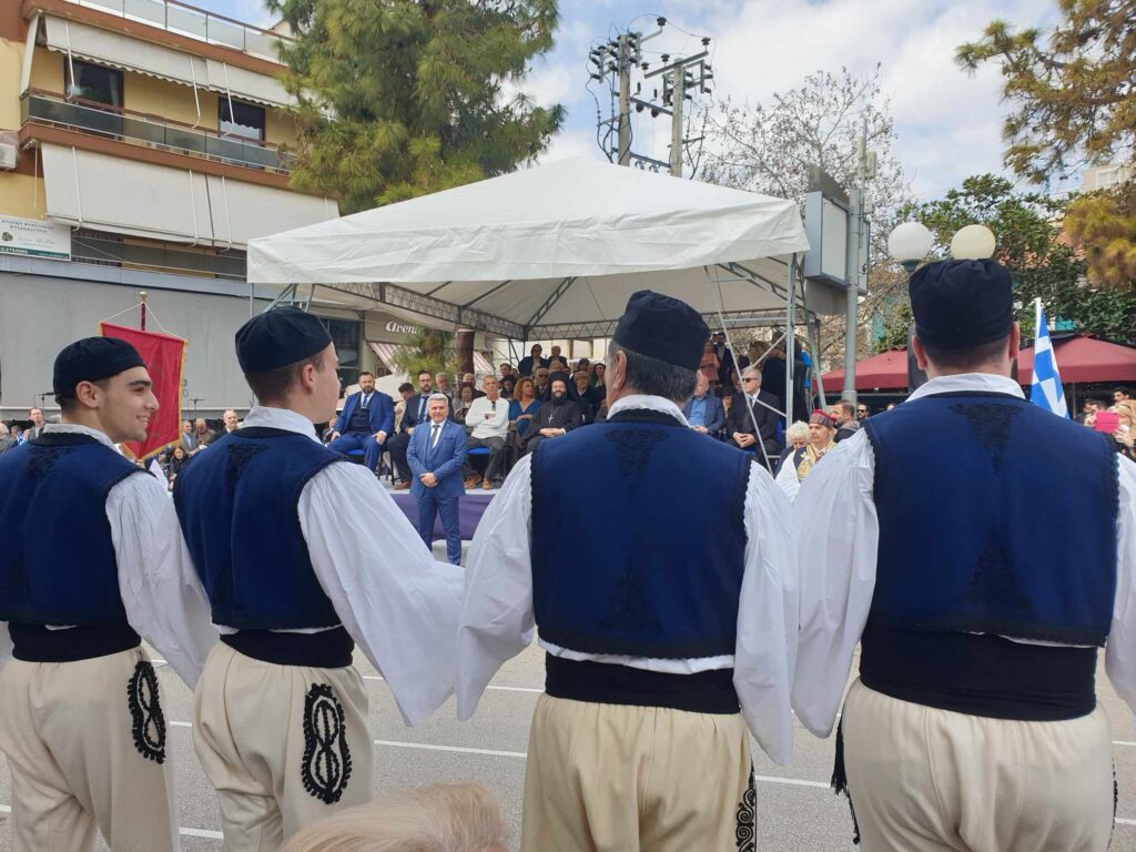 Νέα Ιωνία: Λαμπρή παρέλαση στη λεωφόρο Ηρακλείου για την εθνική επέτειο